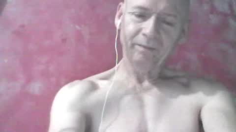 Snapshot of oldbuthorny62 chatting on 07.14.26 oldbuthorny62 online show from 07.14.26