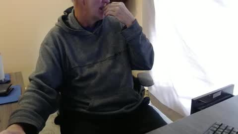 Snapshot of olderandwiser chatting on 12.03.24 Older and Wiser online show from 12.03.24