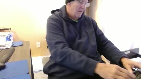 Snapshot of olderandwiser chatting on 01.06.25 Older and Wiser online show from 01.06.25