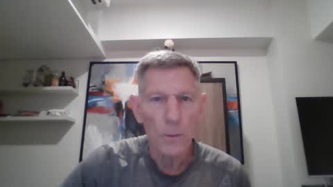Snapshot of oldgeorge chatting on 10.06.25 George online show from 10.06.25