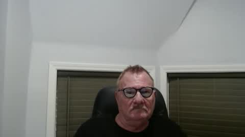 Snapshot of oldguybigd chatting on 04.25.26 oldguybigd online show from 04.25.26