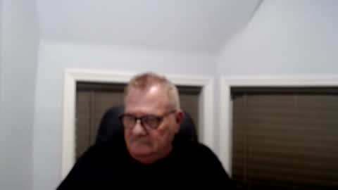 Snapshot of oldguybigd chatting on 05.08.26 oldguybigd online show from 05.08.26