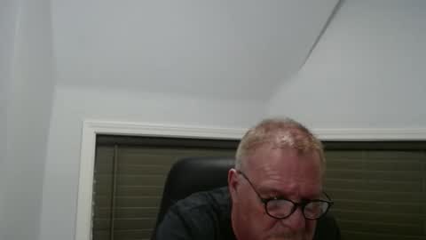 Snapshot of oldguybigd chatting on 05.09.26 oldguybigd online show from 05.09.26