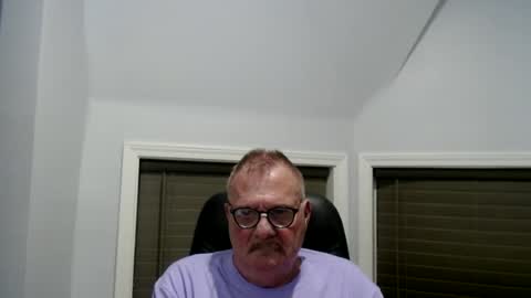 Snapshot of oldguybigd chatting on 07.09.26 oldguybigd online show from 07.09.26