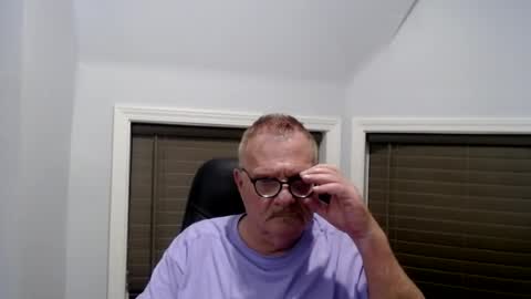 Snapshot of oldguybigd chatting on 07.11.26 oldguybigd online show from 07.11.26