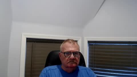 Snapshot of oldguybigd chatting on 07.22.26 oldguybigd online show from 07.22.26