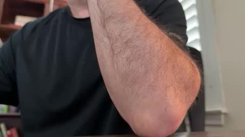 Old Married in LA online show from 02.24.26