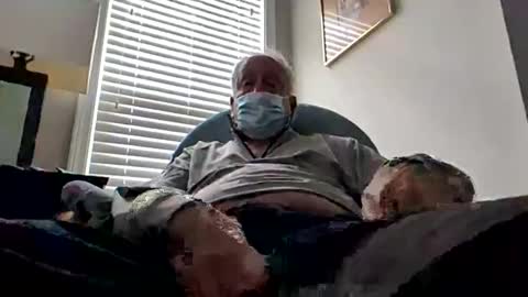 Snapshot of oldsubman chatting on 10.11.25 oldsubman online show from 10.11.25