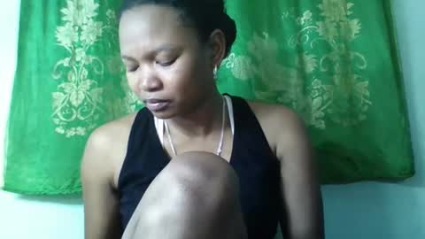 Snapshot of olgaaldy chatting on 09.15.25 olgaaldy online show from 09.15.25