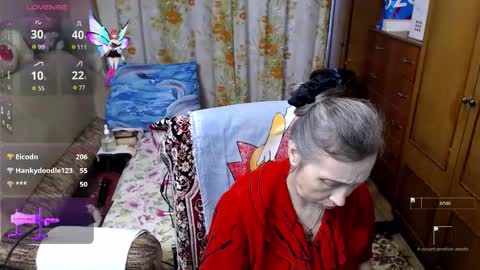 Snapshot of olguscha chatting on 11.16.25 Olguscha online show from 11.16.25
