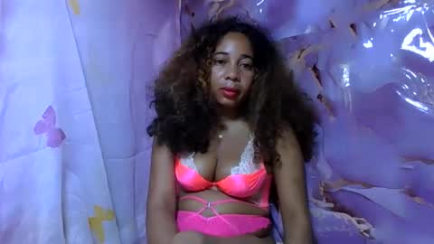 Snapshot of olinaa chatting on 06.08.26 olinaa online show from 06.08.26