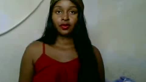 Snapshot of olinah610 chatting on 06.27.26 olinah610 online show from 06.27.26