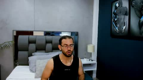 Snapshot of oliver__blanc chatting on 04.15.26 Oliver Blanc online show from 04.15.26