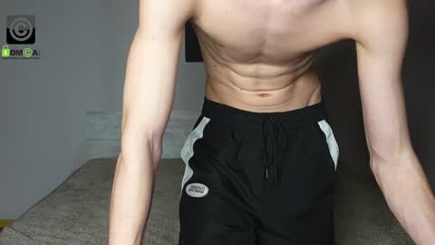 Snapshot of oliver_baker chatting on 12.26.24 Oliver Kaen online show from 12.26.24