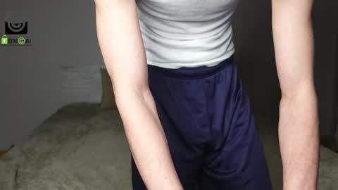 Snapshot of oliver_baker chatting on 03.12.25 Oliver Kaen online show from 03.12.25