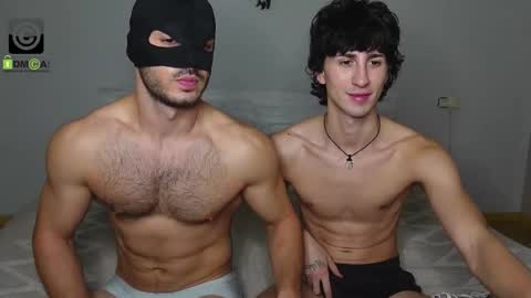 Snapshot of oliver_baker chatting on 10.03.25 Oliver Kaen online show from 10.03.25