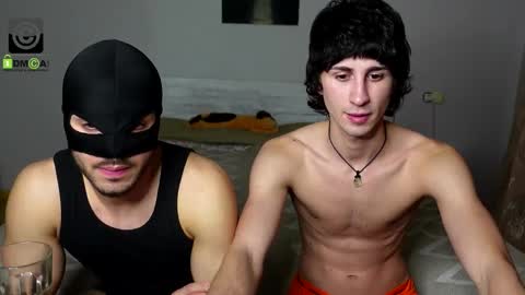 Snapshot of oliver_baker chatting on 11.29.25 Oliver Kaen online show from 11.29.25