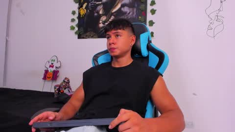 Oliver bray online show from 12.24.24