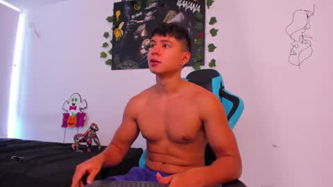 Oliver bray online show from 01.05.25