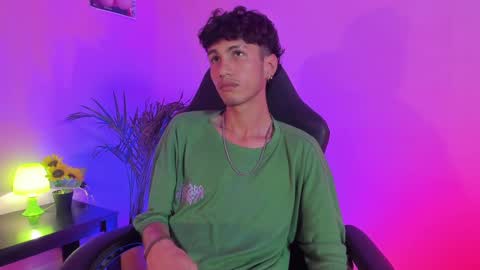 Snapshot of oliver_fast_ chatting on 12.04.24 Oliver fast online show from 12.04.24