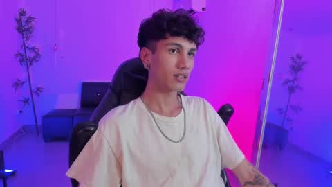 Snapshot of oliver_fast_ chatting on 12.05.24 Oliver fast online show from 12.05.24