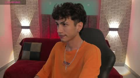 Snapshot of oliver_fast_ chatting on 12.12.24 Oliver fast online show from 12.12.24