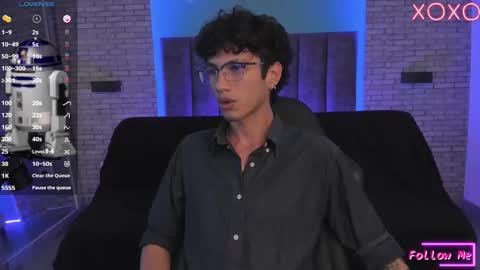 Snapshot of oliver_fast_ chatting on 01.25.25 Oliver fast online show from 01.25.25