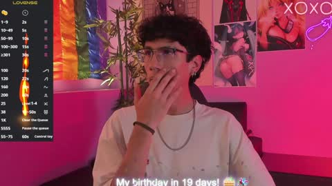 Snapshot of oliver_fast_ chatting on 01.28.25 Oliver fast online show from 01.28.25