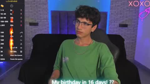 Snapshot of oliver_fast_ chatting on 01.30.25 Oliver fast online show from 01.30.25