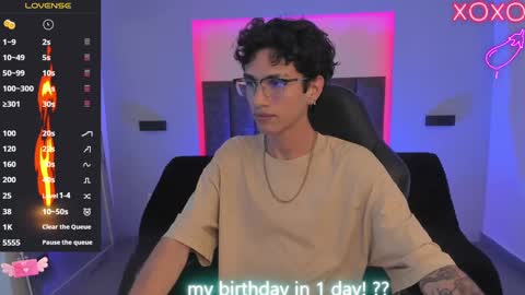 Snapshot of oliver_fast_ chatting on 02.15.25 Oliver fast online show from 02.15.25