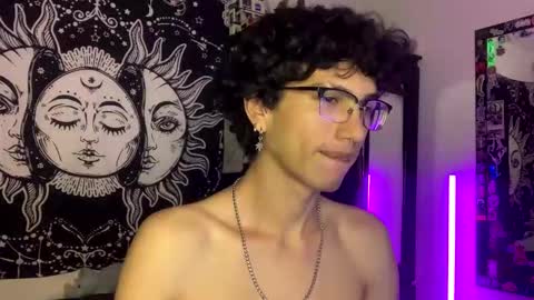 Snapshot of oliver_fast_ chatting on 10.24.25 Oliver fast online show from 10.24.25