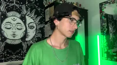 Snapshot of oliver_fast_ chatting on 11.07.25 Oliver fast online show from 11.07.25