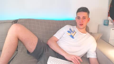 Oliver online show from 02.18.25