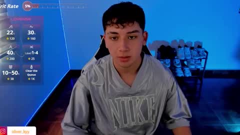 oliveeer online show from 10.10.25