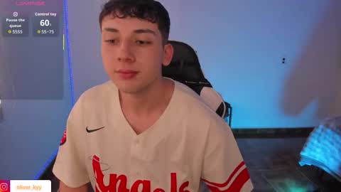 oliveeer online show from 03.14.26