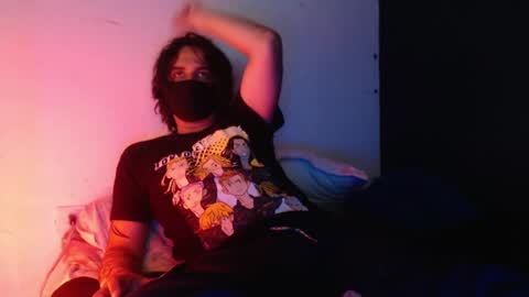 Snapshot of oliver_laid_2023 chatting on 01.06.25 oliver_laid_2023 online show from 01.06.25