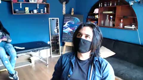 Snapshot of oliver_laid_2023 chatting on 09.20.25 oliver_laid_2023 online show from 09.20.25