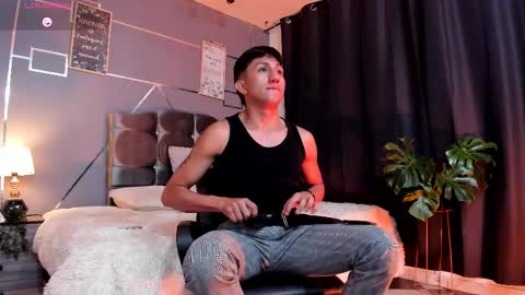 oliver mr  online show from 12.04.25