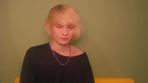 Oliver online show from 12.25.24