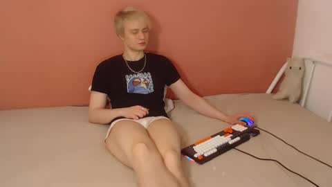 Oliver online show from 04.07.26