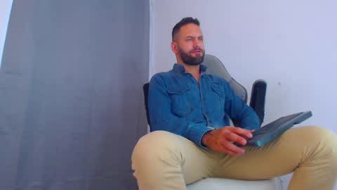 oliver online show from 12.03.24