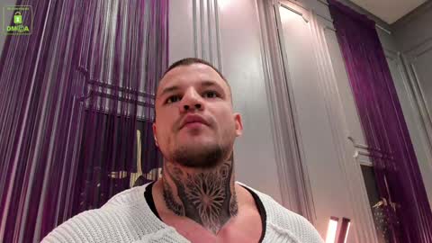 Snapshot of oliversport chatting on 01.22.25 OliverSport online show from 01.22.25