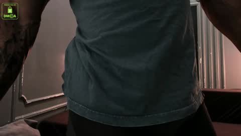 Snapshot of oliversport chatting on 01.26.25 OliverSport online show from 01.26.25