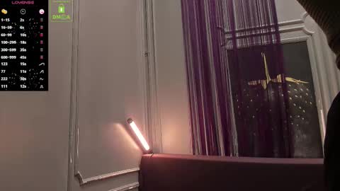 Snapshot of oliversport chatting on 10.10.25 OliverSport online show from 10.10.25