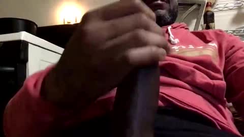 Snapshot of olivertwist1273 chatting on 02.28.25 olivertwist1273 online show from 02.28.25