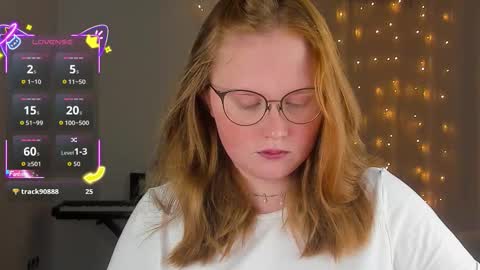 Olivia Date online show from 10.16.25