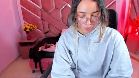  OLIVIA  online show from 06.13.26