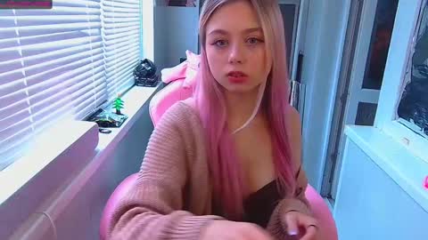 Olivia online show from 12.02.24