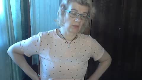 Snapshot of olivia_mia25 chatting on 07.02.26 Olivia Mia online show from 07.02.26