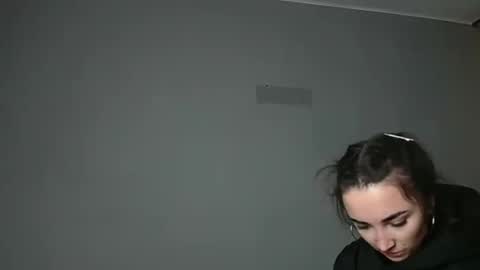 Olivia online show from 12.04.25